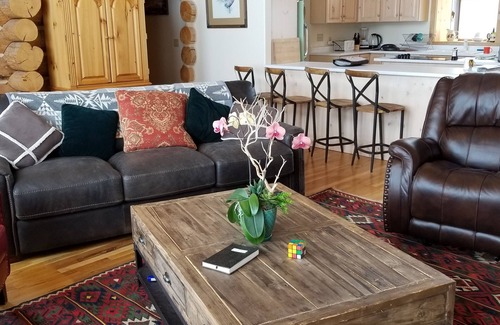 Ketchum Casa | Sawtooth City Elegance, vistas de 360 ​​°, mucho sol, paz y tranquilidad