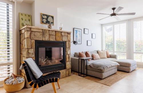 Solana Beach Casa | SB-6758 - Italian Coastal Getaway