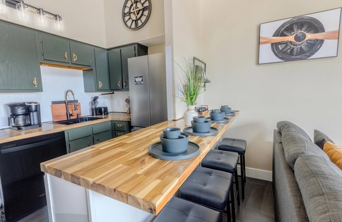 Snowshoe Condominio | SC 2508: Chalet Luxe | Alpine Chic + Spa-Like Comforts