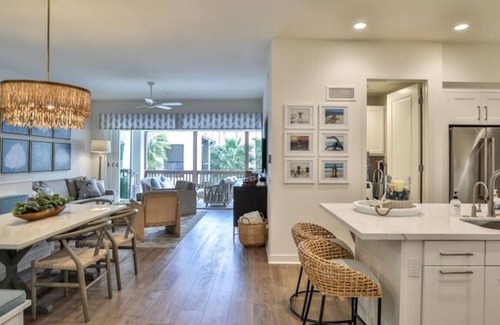 Del Obispo Apartamento | Doheny Beach Delight ~ Walk to Beach and Harbor