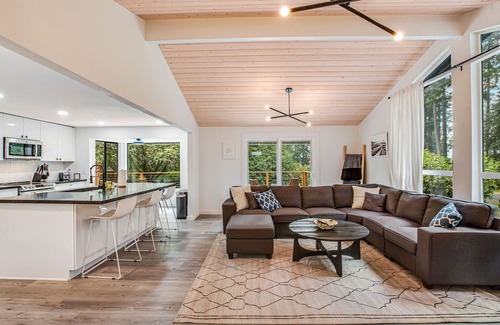 Anderson Island Casa | Scandinavian gem with large deck, AC, & Riviera Community Club access