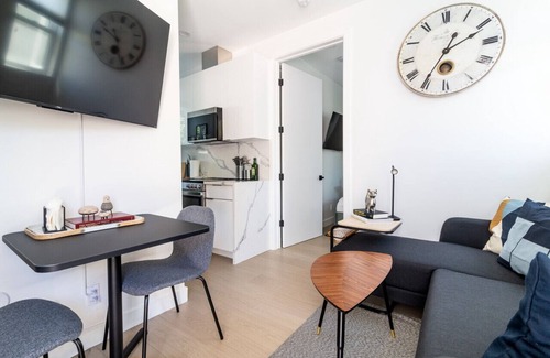 North Hollywood Apartamento | Scandinavian-Style 1BR Apartment BUILT 2024 (p80)