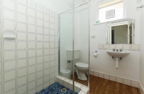 Scarborough Hotel | Scarborough Apartments