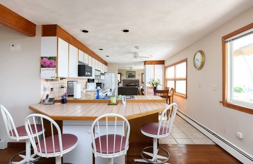 Eastward Look Casa | Scarborough Beach Resort Oasis