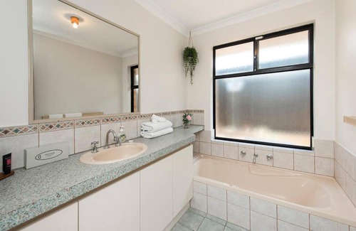 Scarborough Casa | Scarborough Villa on Duke - EXECUTIVE ESCAPES