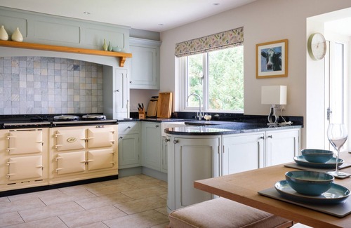 Crosthwaite Casa | SCARSDALE, pet friendly, luxury holiday cottage in Crosthwaite