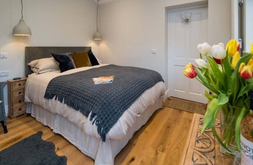Cowes Cabina | Scaw Fell, boutique 1bed studio
