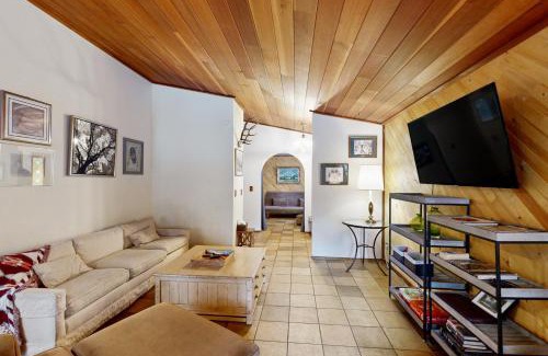 Incline Village Casa | Scenes of Evergreens