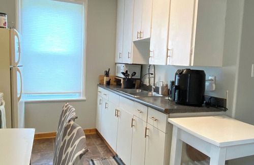 Trenton Casa | Scenic 2-Bedroom+Waterfront Home+FreeParking