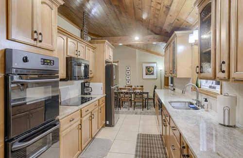 Fort Calhoun Casa | Superficie escénica y apartada cerca de Omaha sentado en 20 acres
