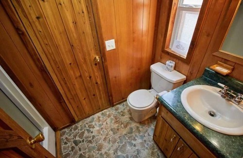 Weatherford Cabina | Scenic Bliss in Weatherford! Short Drive to Webbers Falls Historical Society