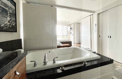 Carmel Highlands Complejo | Scenic Carmel Highlands Coastal secluded, stunning ocean views, newly remodeled