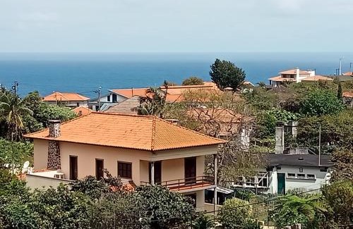 Ponta Delgada Apartamento | Scenic Comfort