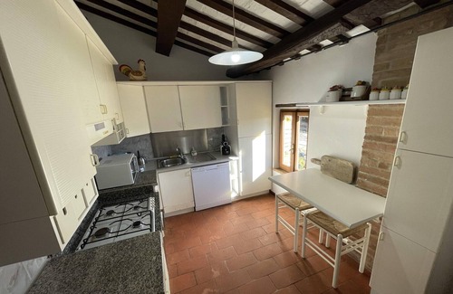 Amandola Villa | Escondite escénico con piscina