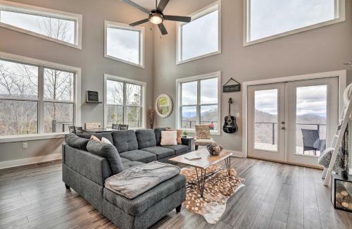 Sylva Casa | Scenic Hillside Cabin in Sylva with Hot Tub and Views!