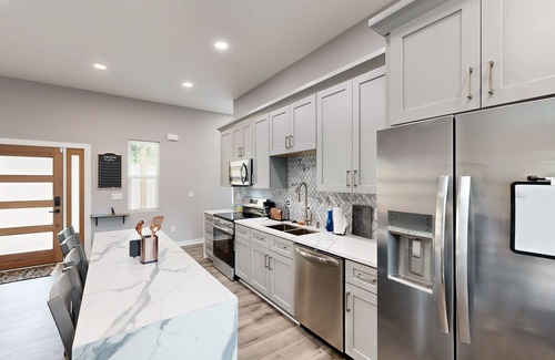 Roaring River Casa | Scenic Home- Close to water activities with fireplace, W/D, & AC