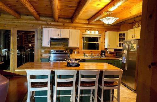 Graysville Cabina | Log Cabin escénica en 12 Acres