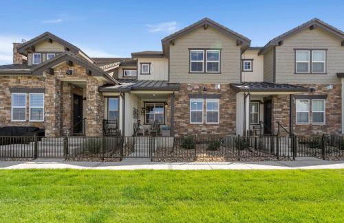 Loveland Casa | Scenic Mountain Retreat Golf, Pickleball, Relax