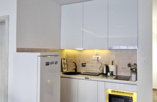 Prcanj Apartamento | Scenic penthouse apartment, sea view balcony, pet friendly, private parking