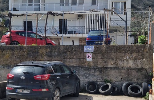 Prcanj Apartamento | Scenic penthouse apartment, sea view balcony, pet friendly, private parking