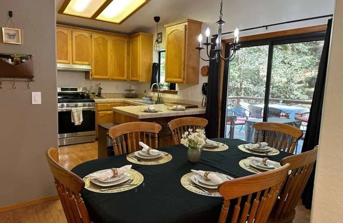 Twain Harte Casa | Scenic Sierra - Twain Harte Lake Access- Sleeps 18