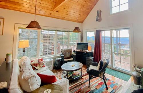 Warren Casa | Scenic Sourbush