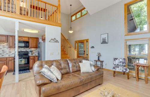 Ranger Casa | Scenic Talking Rock Creek Resort Home with Hot Tub