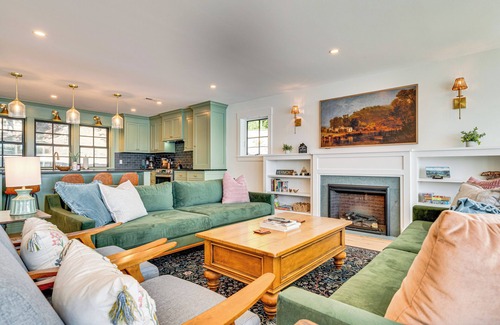 Fair Haven Casa | Scenic Views, Private Dock: Lake Bomoseen Retreat!