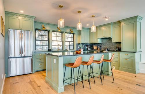 Fair Haven Casa | Scenic Views, Private Dock Lake Bomoseen Retreat!
