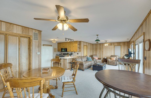 Fulton Cabina | Riverfront Fulton Vacation Rental w/ Deck & Grill!