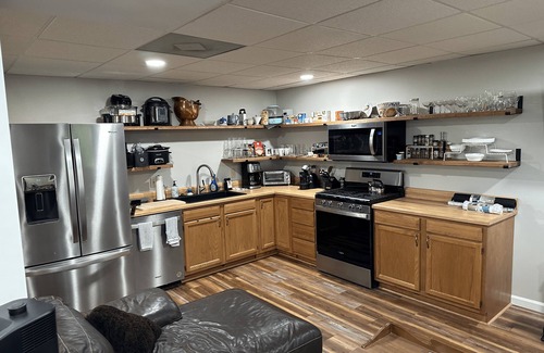 Clarks Chapel Casa | Scenic Western Carolina Mountain Retreat - Spacious 4-bedroom house with WiFi