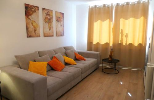 Osnabrueck Apartamento | Schölerberg Apartment mit Tiefgaragenparkplatz und Kingsize-Bett