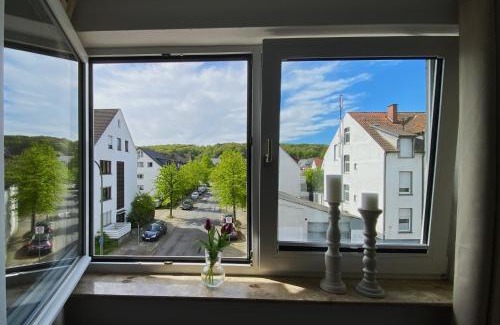 Osnabrueck Apartamento | Schölerberg Apartment mit Tiefgaragenparkplatz und Kingsize-Bett