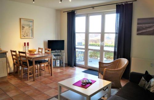Alt Gaarz Casa | Schön gelegene Fewo mit Poolnutzung, Terrasse, Blick auf Salzhaff, 2 Slz