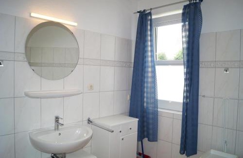Alt Gaarz Casa | Schön gelegene Fewo mit Poolnutzung, Terrasse, Blick auf Salzhaff, 2 Slz