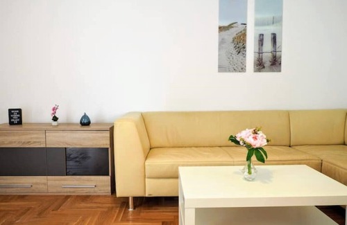 Schonbrunn Apartamento | Schönbrunn Palace Apartments #1 - Free Parking - 24h Check-in