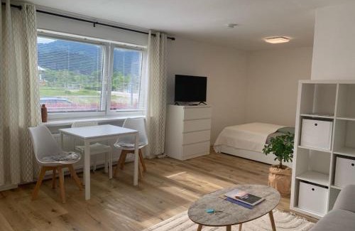 Sonthofen Apartamento | Schöne 1-Zimmer Wohnung am Bahnhof 2 Parkplätze