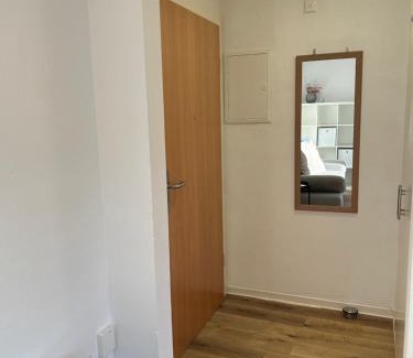 Sonthofen Apartamento | Schöne 1-Zimmer Wohnung am Bahnhof 2 Parkplätze
