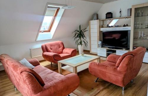 Grossrohrsdorf Apartamento | Schöne 2-Raumwohnung inklusive Infrarot-Wärmekabine