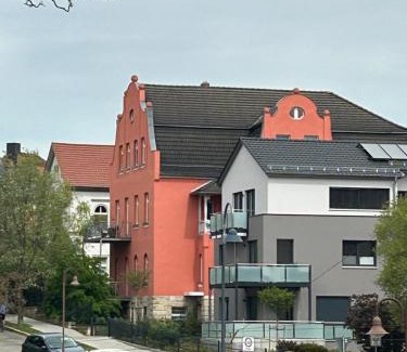 Naumburg Apartamento | Schöne 3 Zimmer Wohnung mit großem Balkon bis 7 Personen