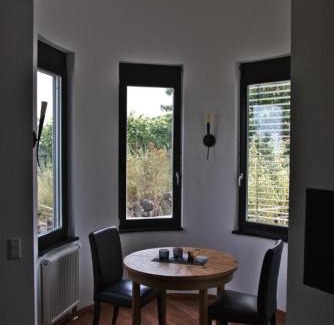 Sasbach am Kaiserstuhl Apartamento | Schöne Ferienwohnung in Sasbach Am Kaiserstuhl mit Grill und Terrasse