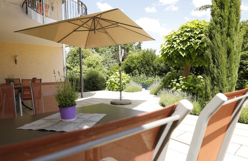 Maikammer Apartamento | Schöne Ferienwohnung im Rebenmeer in Maikammer/pfalz. Perfekt für Weinliebhaber!