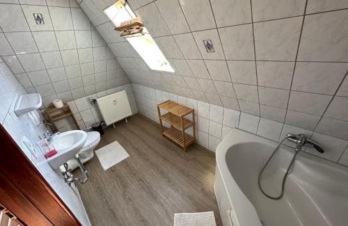 Weißenthurm Apartamento | Schöne große Maisonettenwohnung in Weißenthurm