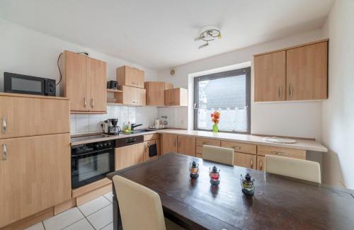 Eller Apartamento | Schöne, möblierte Wohnung mit Balkon und Tiefgarage
