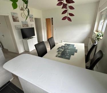 Vogelheim Apartamento | Schöne Wohnung am Rot-Weiss Essen Stadion E04 und E01