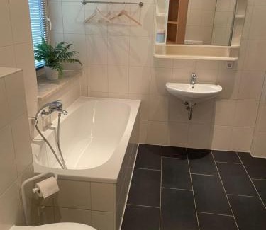 Aue Apartamento | Schöne Zweiraumwohnung im Zentrum