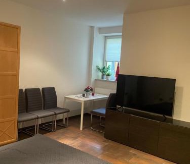 Aue Apartamento | Schöne Zweiraumwohnung im Zentrum