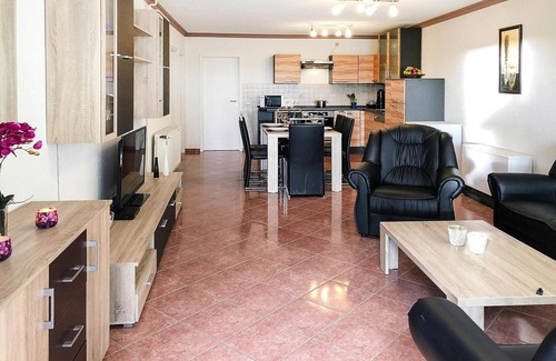 Sommersdorf Casa | Schönes Ferienhaus mit Terrasse