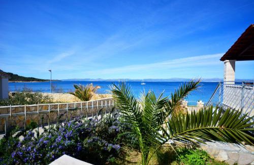 Stomorska Casa | Schönes Ferienhaus direkt am Meer