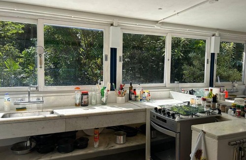 Sao Sebastiao Apartamento | Schönes Haus direkt am Fluß in der Mata Atlantica